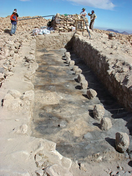 Cerro-Baul - Boiling room of the Brewery excavated on the top of Cerro Baúl - Field of Natural Histroy Museum